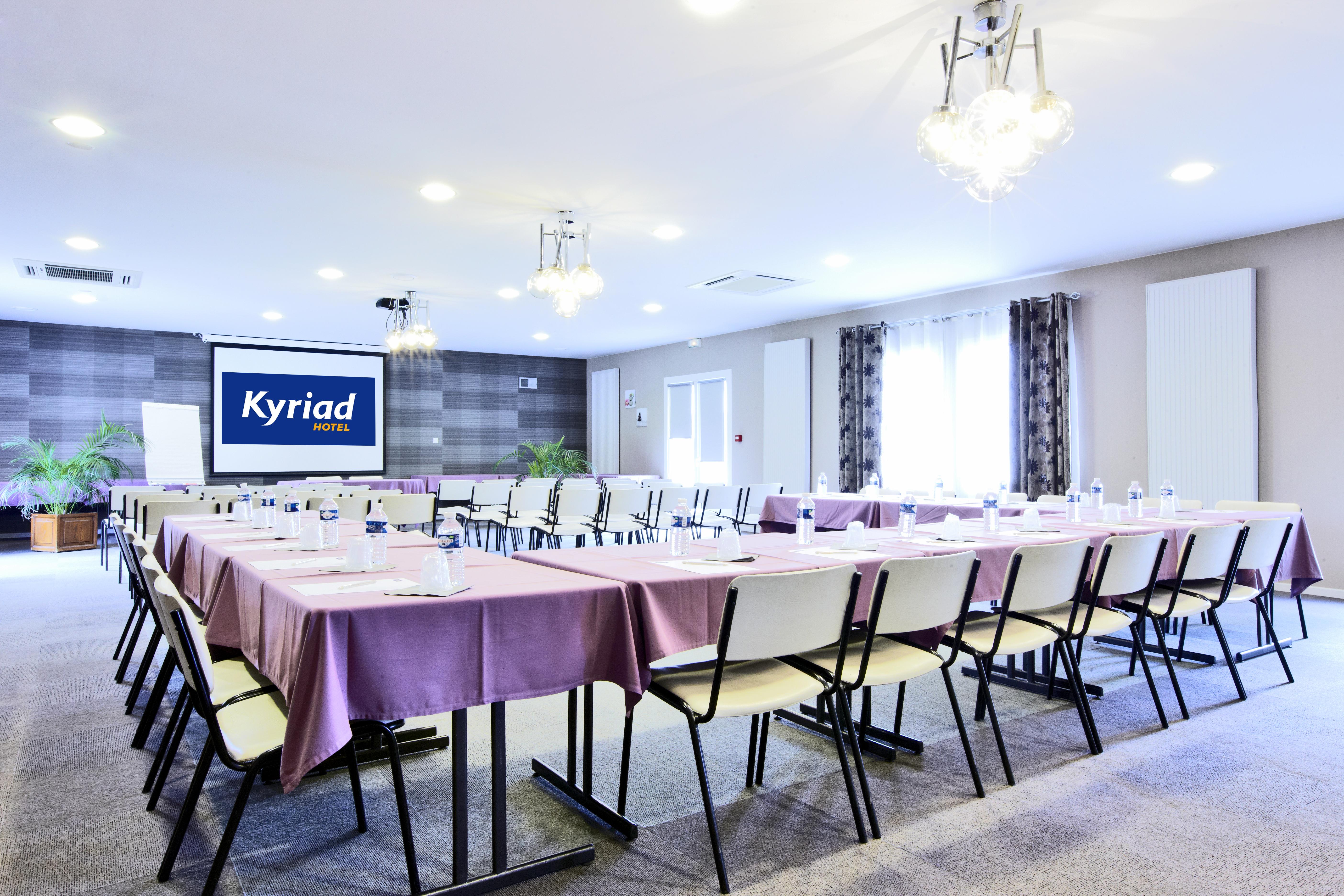 Kyriad Auxerre Appoigny Exterior foto